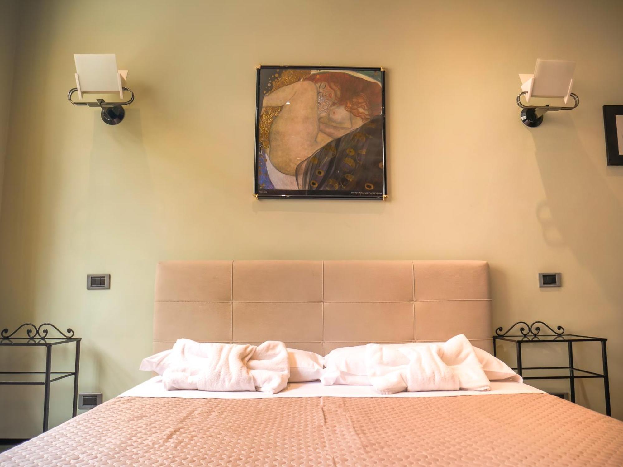 Romarex Luxury Apartment 외부 사진